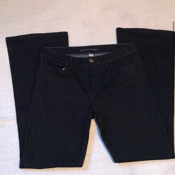 Banana Republic Women's dark Indigo Flared Jeans - Picture 3 of 4